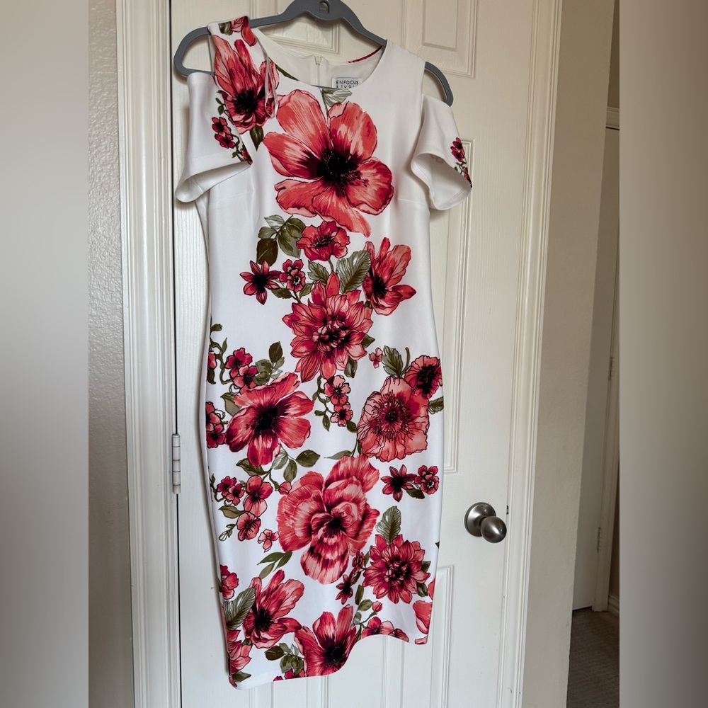 Floral White Sheath Dress with Pink Red Blooms